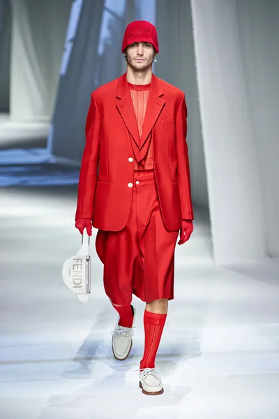 Look 55